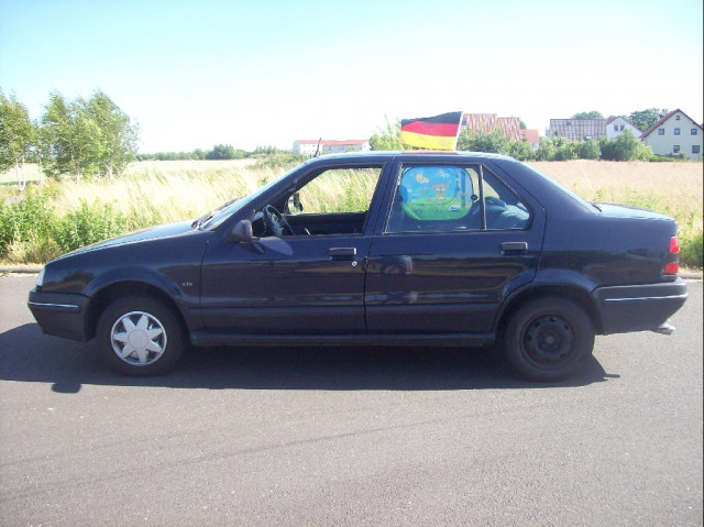 RENAULT R19 CHAMADE - Autos nach Marken - leipzig