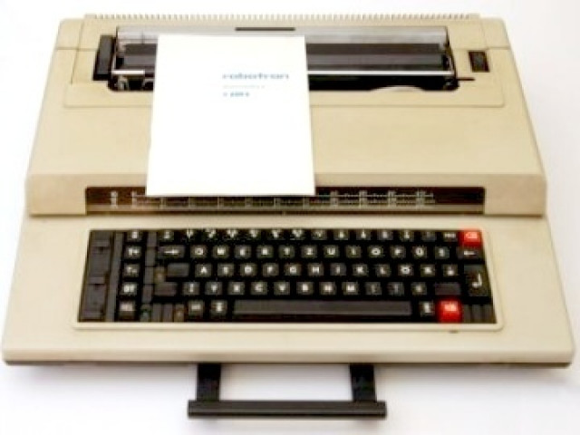Elektrische Schreibmaschine TYP Erika 6006 - Buero Geschaeft - Berlin-Wedding