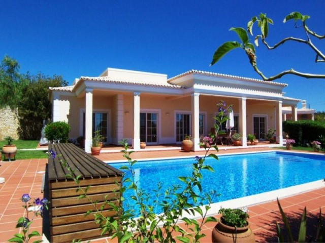 2291B Neue Villa im Vale de Milho Golf Resort in Carvoeiro an der Algarve in Por - Immobilien - Carvoeiro