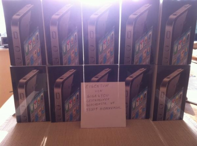 Original Apple Iphone 4 16 GB vom Grosshandel - Telekommunikation - Troisdorf