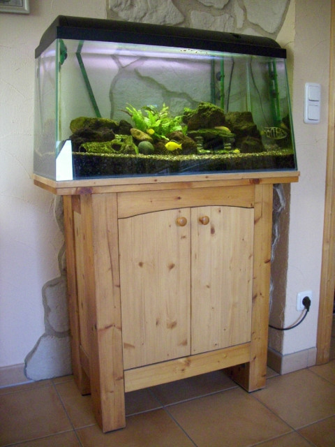 Aquarium (ca. 125L) mit Unterschrank (Fichte massiv) mit viel Zubehör zu verkauf - Tiere - Bielefeld