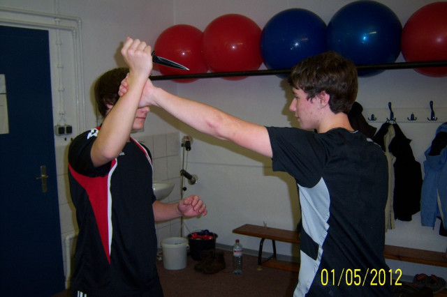 Neuer Selbstverteidigungskurs an der VHS in Plauen - Sport - Plauen