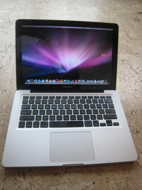 Apple MacBook Pro, 13 , 2.53GHz, viel Zubehör, neuwertig! - Computer - Babenhausen
