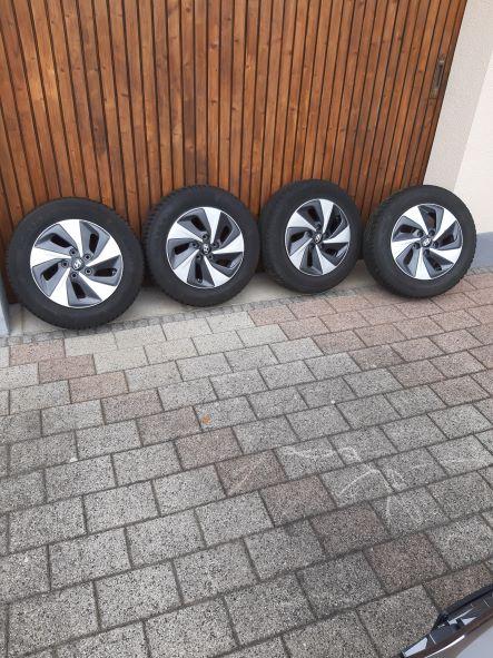 4Aluhundai-Ioniq Winterreifen195/65/15 mit Hundai original Aufelgen plus RDKS u  - Auto Zubehoer - Altenmarkt