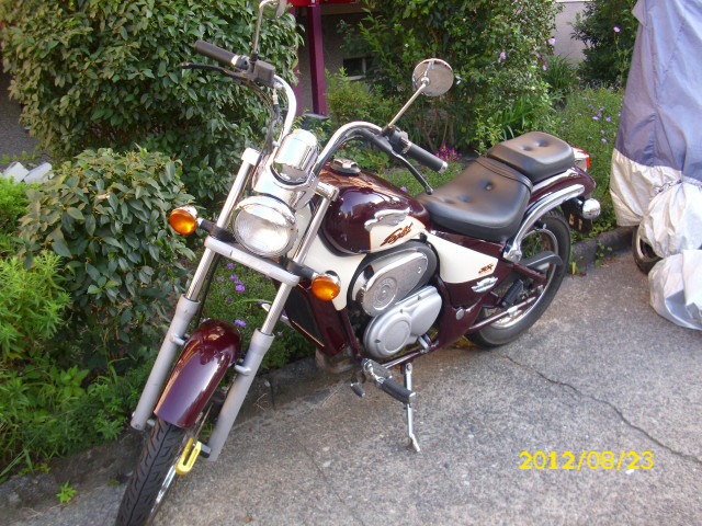 50 ccm Chopper mit Mopedführerschein      - Motorraeder und Teile nach Marken - Sterndamm 208
