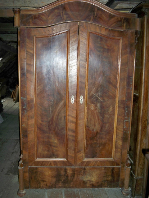 Antiker Dielenschrank - Handwerk Hausbau Garten - Berlin