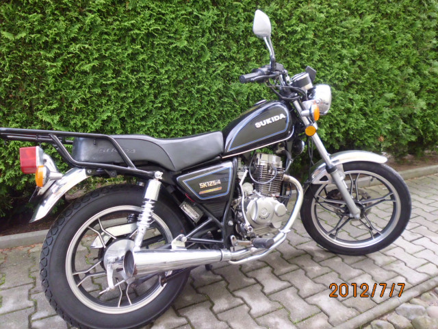 Sukida 125-4 Commisar - Motorraeder und Teile nach Marken - Pirna