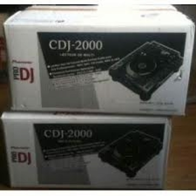Zu verkaufen neu:2x Pioneer CDJ-2000 Nexus & 1x DJM-2000 Nexus DJ Package. - Musik - Basel