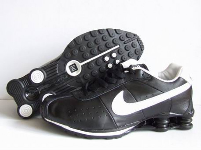 Vend nike shox polo d&g chanel evisu - Kleidung Schmuck Accessoires - nike