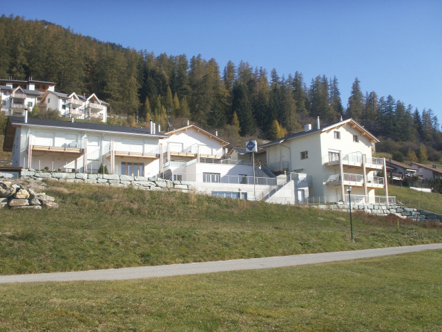 Schöne 3.5 Zimmer-Dachwohnung - Immobilien - Brienz