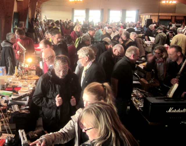 Musiker Flohmarkt Schwanewede - Musik - Schwanewede