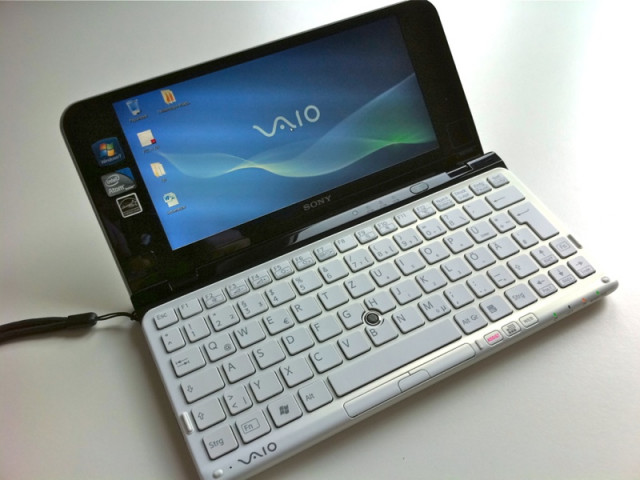 Sony Vaio VPC P11S1E /W Weiß mit UMTS/HSDPA - Computer - Erlangen