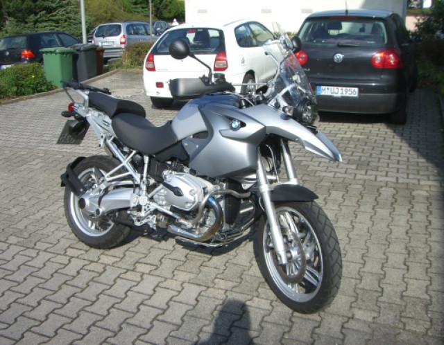 2 BMW R1200 GS zu verkaufen - 1x Tiefer gelegt - Motorraeder und Teile nach Marken - Stuttgart