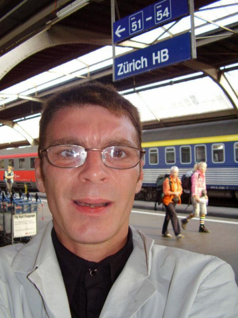 Junger Tscheche mit guten Deutschkenntnissen sucht Arbeit - Stellenmarkt - Berlin