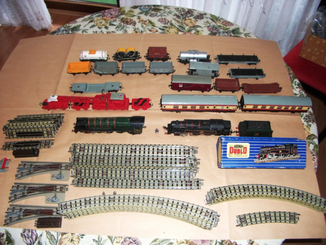 Modelleisenbahn aus der 60er Jahre - Hobby Spiele - Liederbach