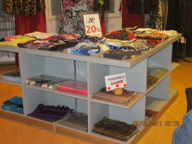 Schöne ladeneinrichtung  - Buero Geschaeft - krefeld