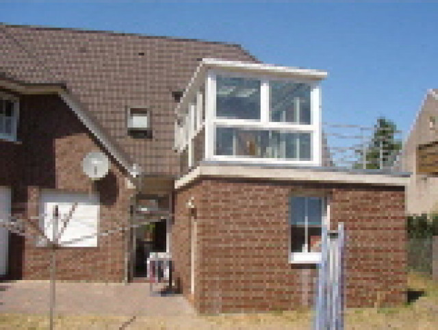 Haus in Eberswalde (2 Fam, Büro oder Praxis) zu verm. oder zu verk. - Immobilien - Eberswalde