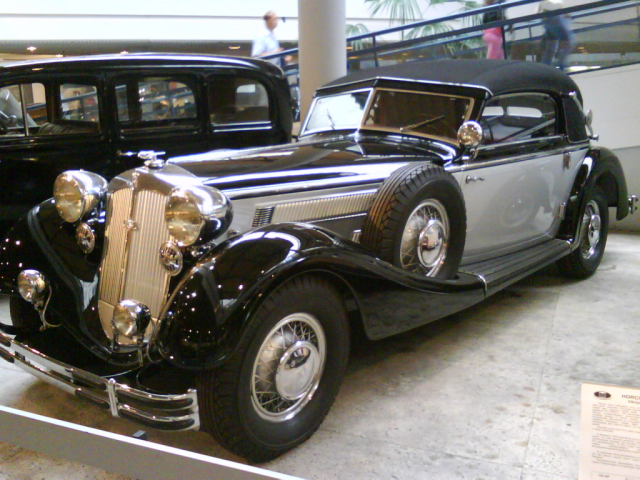 Das Baltikum bietet noch viele Oldtimer, in so manchen Scheuern schlumern Schätz - Auto Specials - xxxx lettland