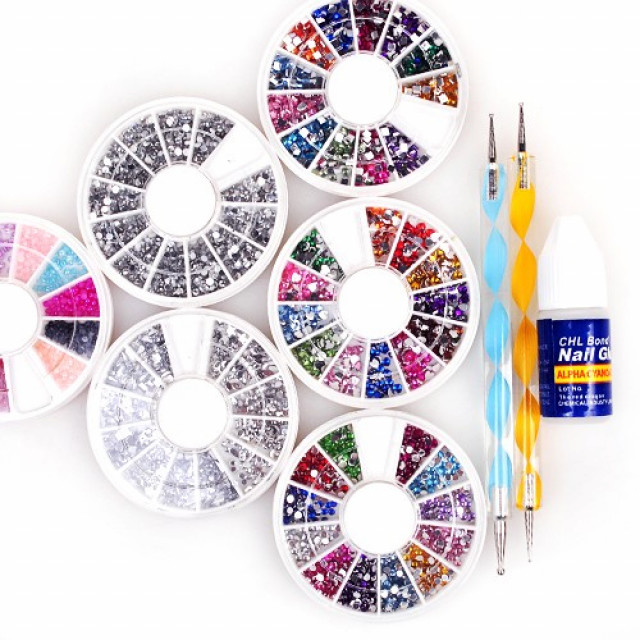 Strasssteine Crystal+Leim+Platzierstift Nail Art Set - Hobby Spiele - Thun