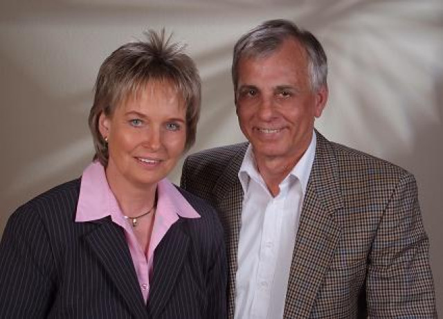 Neue Kontakte und Geschäftspartner - Handwerk Hausbau Garten - Ziethen