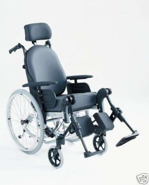 Rollstuhl- Therapierollstuhl Rea 706 Clematis - Wellness Gesundheit - Schwalmstadt-Trutzhain