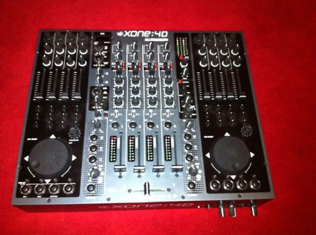 Allen & Heath XONE 4D DJ Mixer aus Radio Studio - Tv Hifi Video Audio - Bremen 117499 281.. D