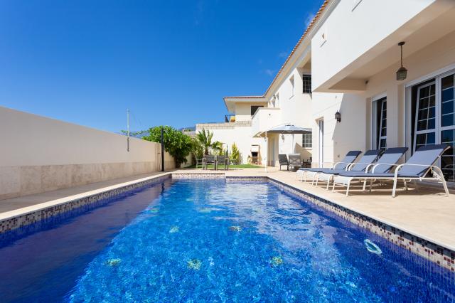 Tabaiba Luxus-Chalet mit beheizbarem Pool auf Teneriffa , Kanaren, Spanien - Immobilien - Tabaiba 