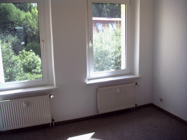 Wir verkaufen unsere schöne 2 Zimmerwohnung in Chemnitz, Blankenauer Straße - Immobilien - Chemnitz