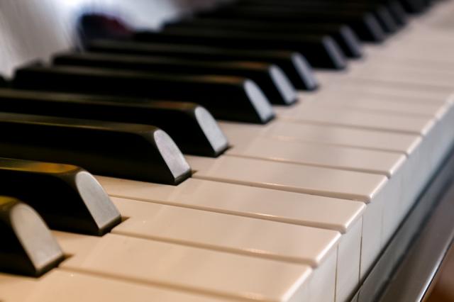Klavierunterricht über Skype - Musik - lübeck