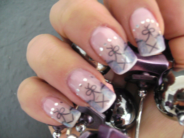 Nageldesign Schulungscenter - Dienstleistungen Business Gewerbe - Windhagen