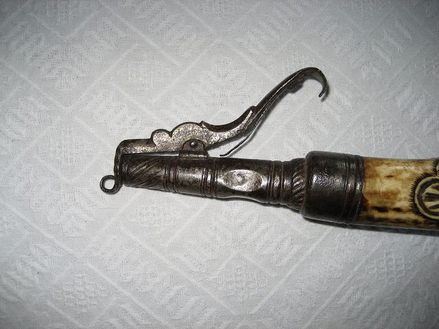 Pulverflasche aus Hirschgeweih - Sammlungen - Lichtentanne