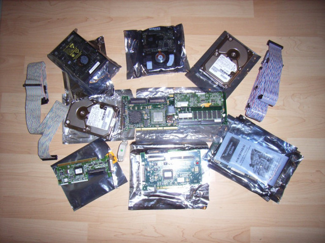 SCSI Festplatten, Controller, Kabel - Computer - Hamm