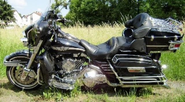 Sondermodell Harley Davidson E-Glide Ultra Classic - Motorraeder und Teile nach Marken - Bad Nauheim