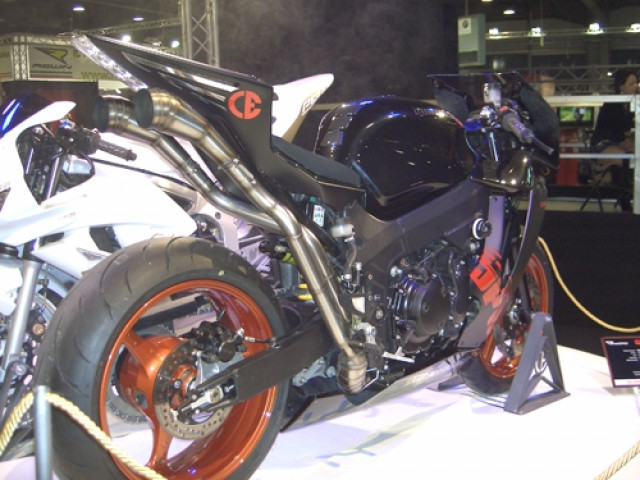 TRIUMPH SPEED FOUR  - Motorraeder und Teile nach Marken - Italia -Friuli Veneto