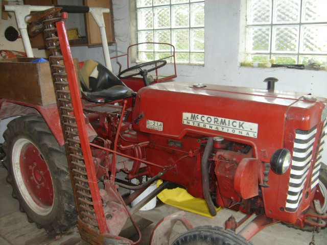 Oldtimer MC Cormick D-214  zu verkaufen - Nutzfahrzeuge - Pappenheim