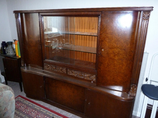 Wohnzimmerschrank zu verschenken - Moebel Haushalt - Braunschweig