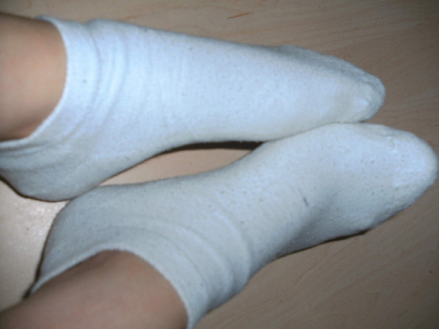 Kleidung. Slips 44/46, BH 85 D/ E, Schuhe und Socken 41,  - Kleidung Schmuck Accessoires - München