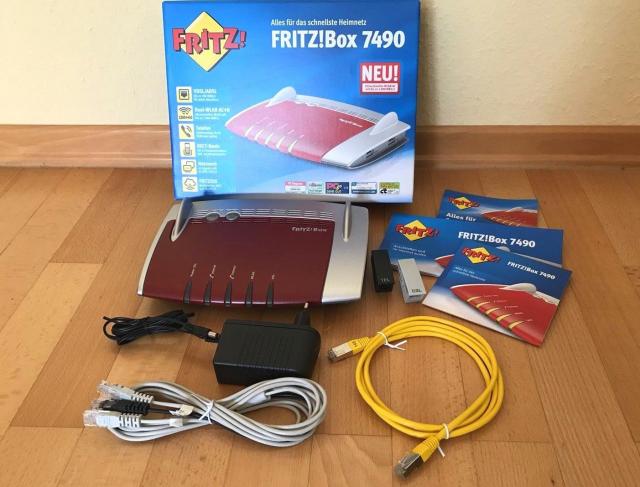 NEU - AVM FRITZ!Box 7490 Router - Kostenlose Lieferung - Computer - Berlin