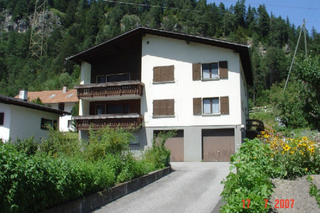 5 Zimmer Ferien-/ Wohnungen oder Haus nähe Lenzerheide - Immobilien - Surava