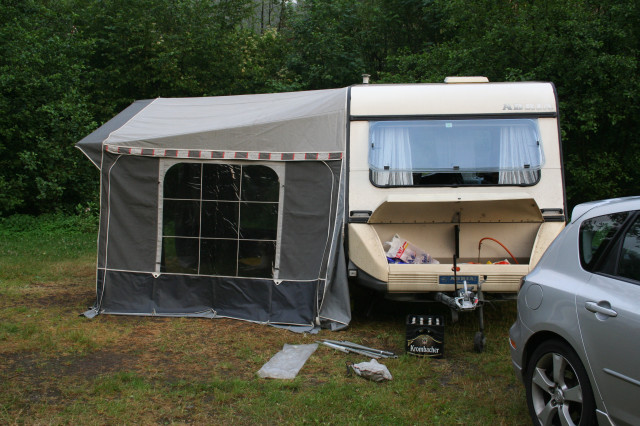 Gut erhaltener Wohnwagen abzugeben, Marke Adria, Bj. 23.05.1989, Antischlingerku - Camping - Neunkirchen-Seelscheid