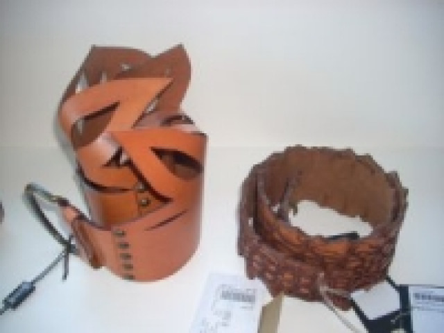 Ich suche stocks nur mit Markenklamotten - Kleidung Schmuck Accessoires - Civitanova Marche - Italien