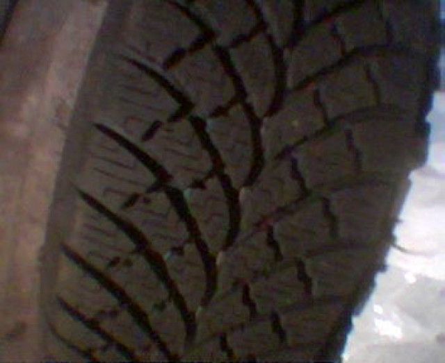 4 Winterreifen mit Felge - Auto Zubehoer - Benneckenstein