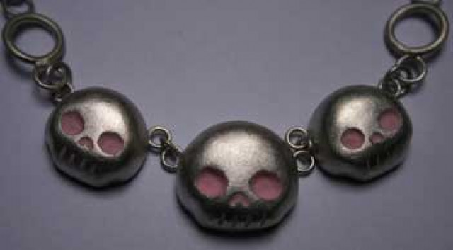 Niedlicher Totenkopfschmuck - Kleidung Schmuck Accessoires - Hildesheim