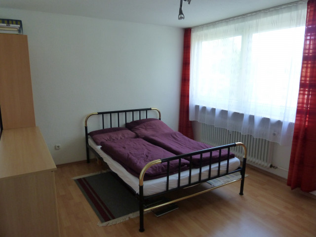 Wunderschönes schwarzes Metallbett zu verkaufen - Moebel Haushalt - München