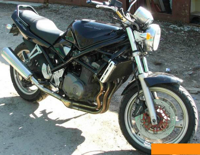 Bandit 400 - Motorraeder und Teile nach Marken - Rain