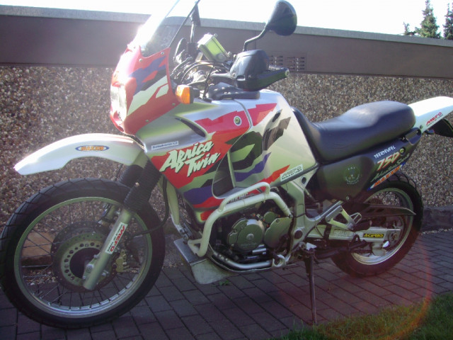 Africa Twin mit reichlich Extras - Motorraeder und Teile nach Marken - Menden