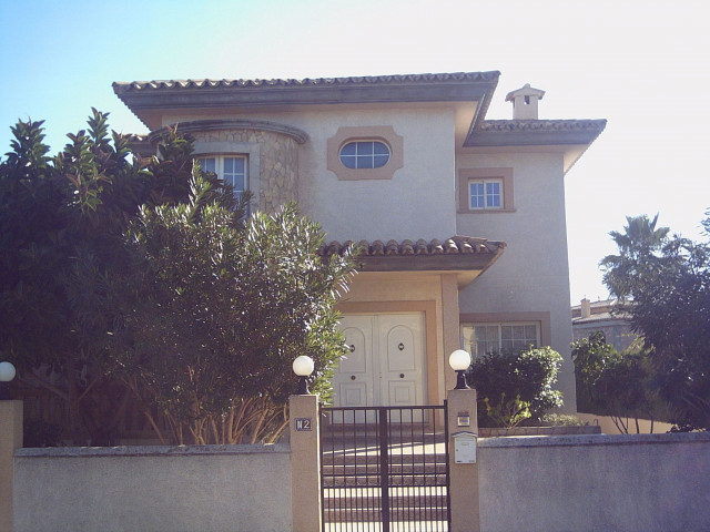 Chalet-Villa auf Mallorca - Immobilien - Palma