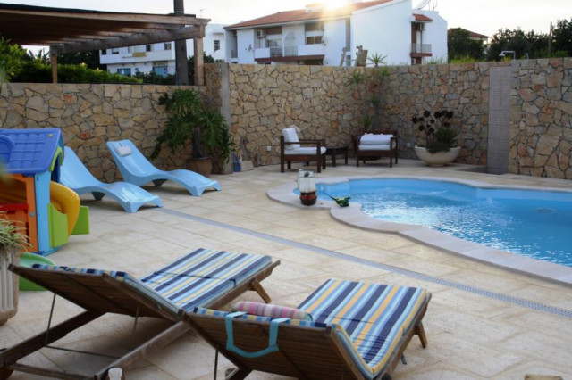Familienfreundliche Ferienwohnung mit Salzwasserpool an der Algarve, nur 1800m b - Urlaub Reise - Fuzeta