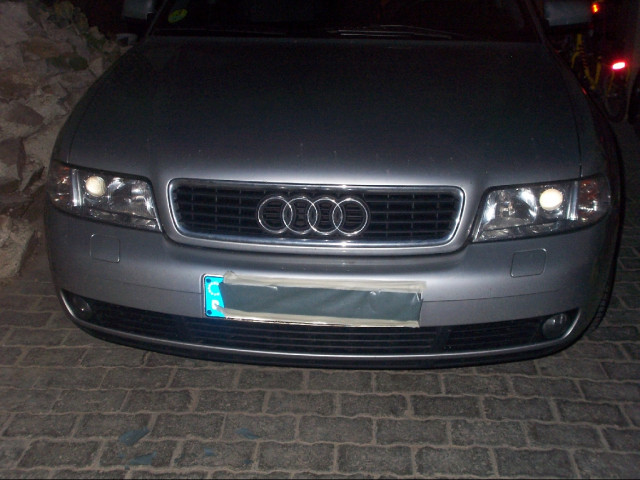 Audi A4 Avant 2,5 TDI Tiptronic - Autos nach Marken - walzbachtal