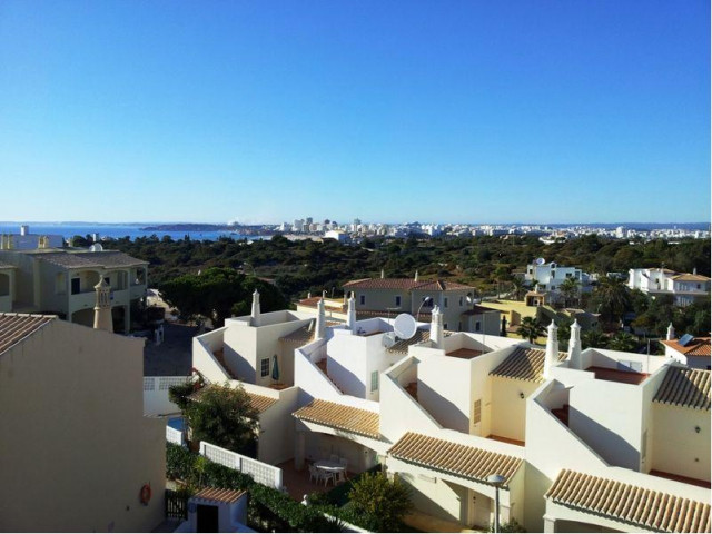 2274 Duplex Reihenhaus in Ferragudo an der Algarve in Portugal - Immobilien - Carvoeiro